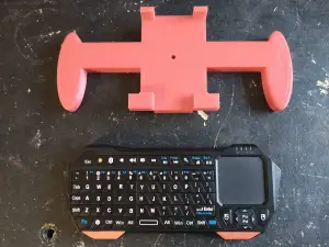 Fosmon Bluetooth keyboard grip with option for extras.
