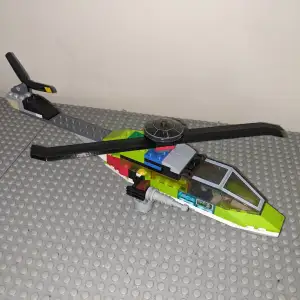 Lego-inspired Helicopter Blade