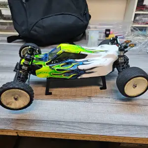 rc car stand offroad 1:10