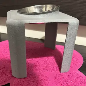 Ergonomic Pet Bowl Stand