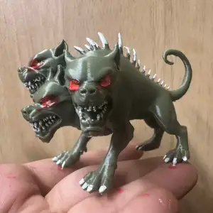 Cerberus Three-Headed Underworld Guardian Hound - Fluffy