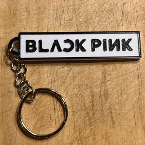 Keychain Black Pink