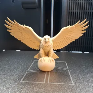 Guardian of the Skies – Eagle Sculpture
