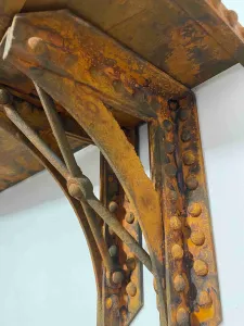 Shelf support - industrial Style
