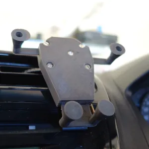 GRAVITY MECHANICAL SUPPORT CAR MOUNTED