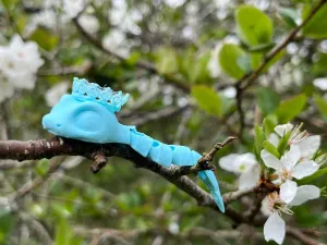 Articulated Queen Snake