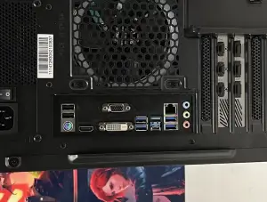 ASRock B365m PRO4 IO Shield