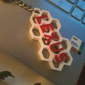 brelok lexus