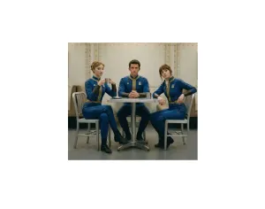 Vault Dwellers at the Diner