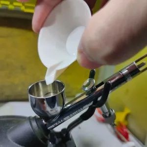 Bicchierino per aerografo