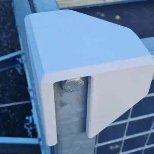 Angle de protection bâche remorque Erde 170