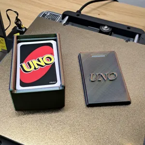 Caja para juego de mesa UNO
