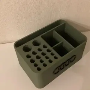 Audi Organizer