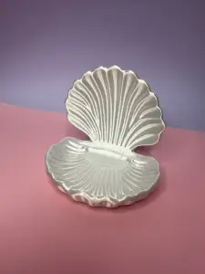 Seashell tray