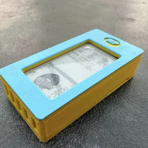 Case for Raspberry Pi Zero 2wh with 2.13" ePaper display.