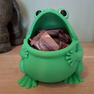 Chompy the Frog – Cute Frog Storage Bowl & Candy Holder