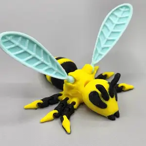 CUTE LUCKY FLEXI FREE BEE & KEYCHAIN VARIANT