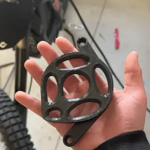 Surron, eride pro motor cover
