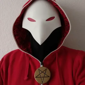 Cult of the Lamb - Cultist Mask and Amulet for Cosplay