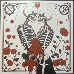 Skeleton couple embracing Hueforge 200x200