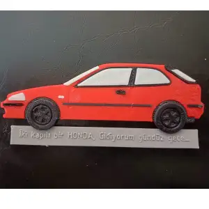iki kapılı bir honda