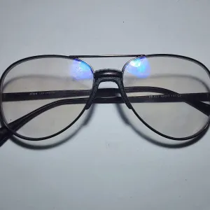 Nose Pad Glasses