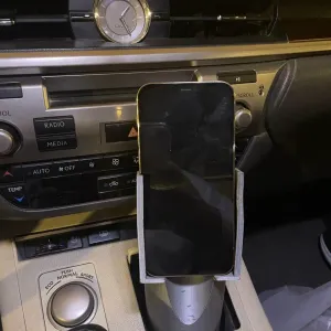 iphone stand suitable for car