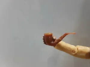 Not a Pipe (1:18 scale)