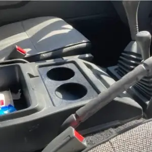 mitsubishi delica l300 van cupholders