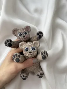Cute Furry Bears – Phone & Tablet Stand 🐻📱