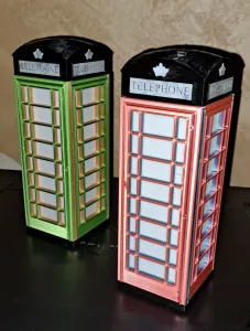 Accessori per cabina telefonica inglese.