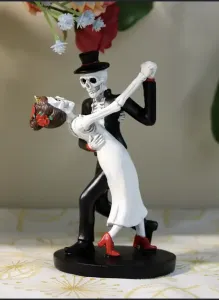Salsa Dancing Skeletons