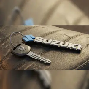 llavero de suzuki