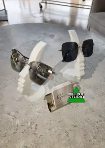 Face Silhouette Sunglasses Stand