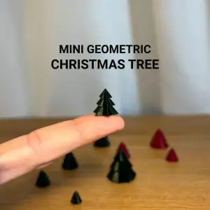 Mini Geometric Christmas Tree 2
