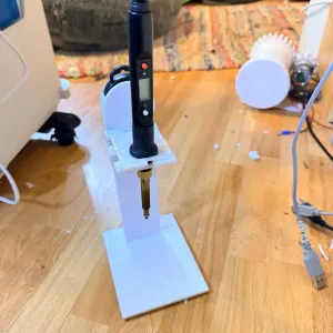 Insert nut solder stand