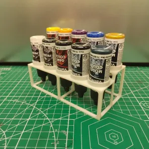 Ergonomic paint stand