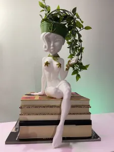 SHE-SAILOR PLANTER