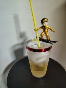 PoserWorldPrintable Shredder Hüttenwirt Drink Hanger