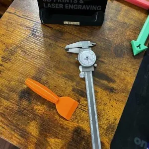 Small Print Plate Scraper