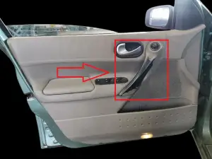 Megane 2 belső kilincs, kapaszkodófedél
