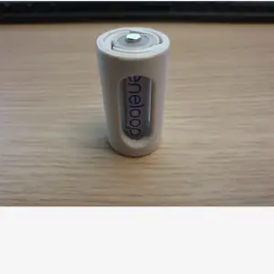 AA to C battary adapter 2
