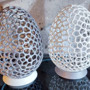 Large standing Easter egg Voronoi