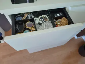 IKEA MALM additional space