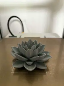 Elegant Lotus Flower Decor Relax Style Sculpture