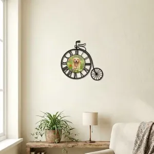 Vintage bicycle with Roman numerals