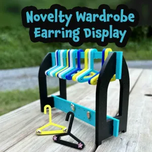 Mini Wardrobe Earring display