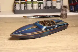 Speed boat