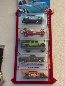 1/64 wall holder Hot Wheels