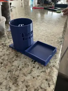 Desk organizer